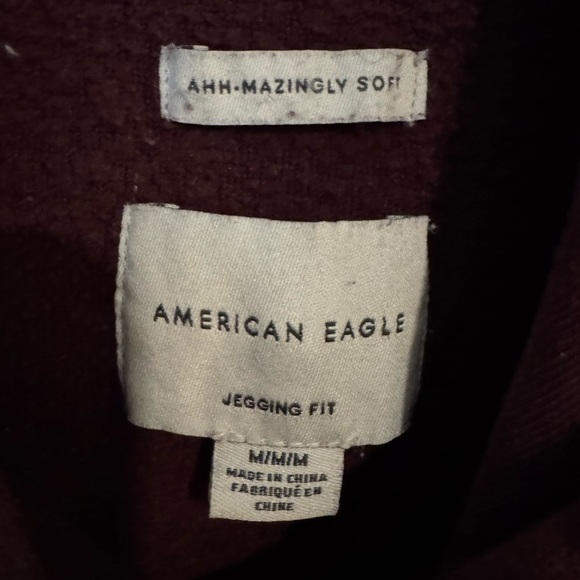 American Eagle Outfitters Oversized Lightweight Maroon Hoodie Size Medium - Picture 3 of 4